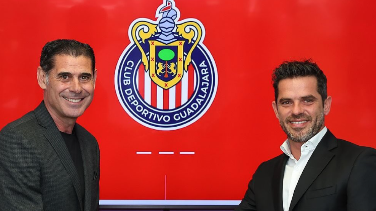Los 4 fichajes que le exigió Fernando Gago a Chivas