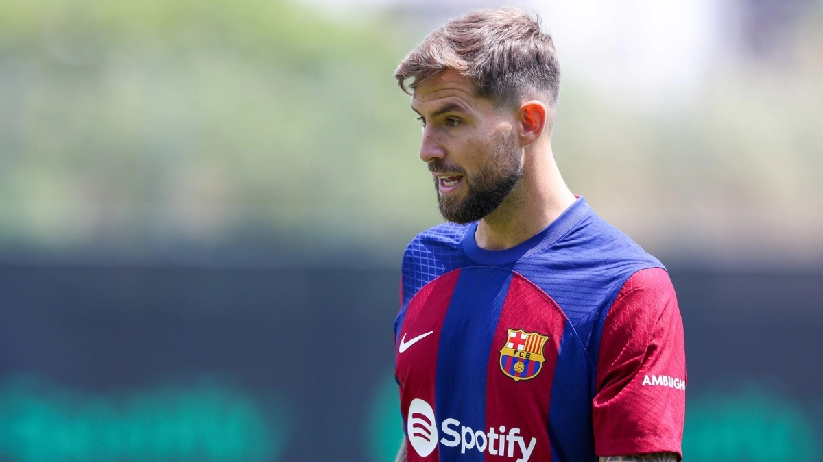 Paso atrás de Íñigo Martínez en el Barça / Cadena SER