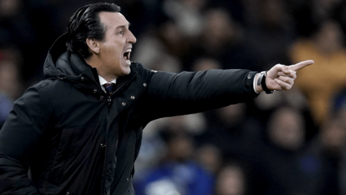 Los 3 jugadores del Aston Villa que Emery quiere patitas en la calle