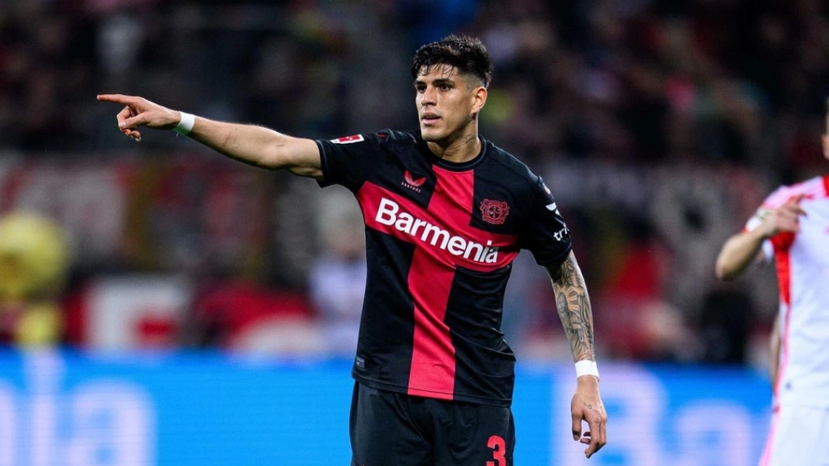El Liverpool pone precio al fichaje de Piero Hincapié