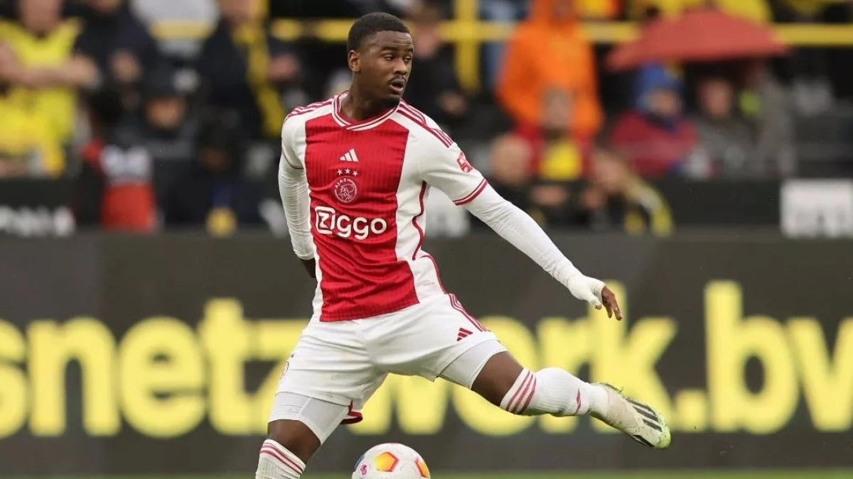 Los 3 gigantes de la Premier que quieren fichar a Jorrel Hato