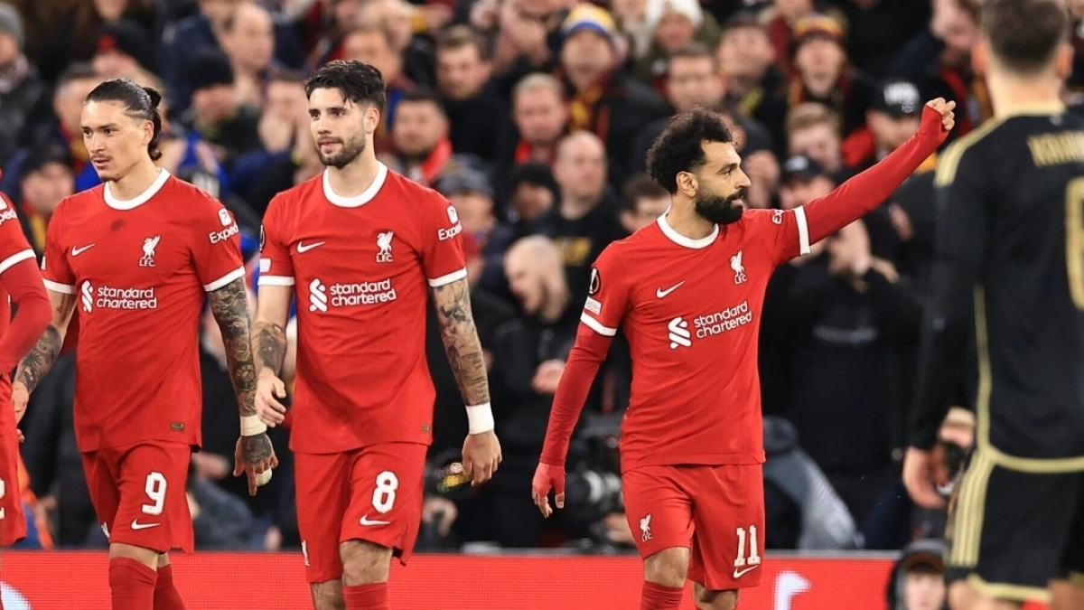 El fichaje que quiere hacer el Liverpool para su lateral izquierdo