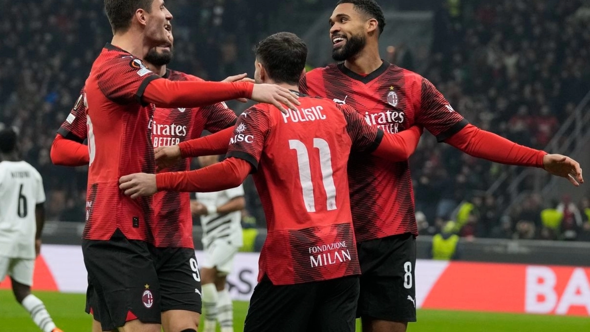 El AC Milan aprieta por el fichaje de un delantero TOP