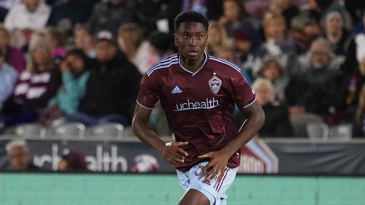 La oferta del Olympique de Lyon por Moïse Bombito que ha sido rechazada