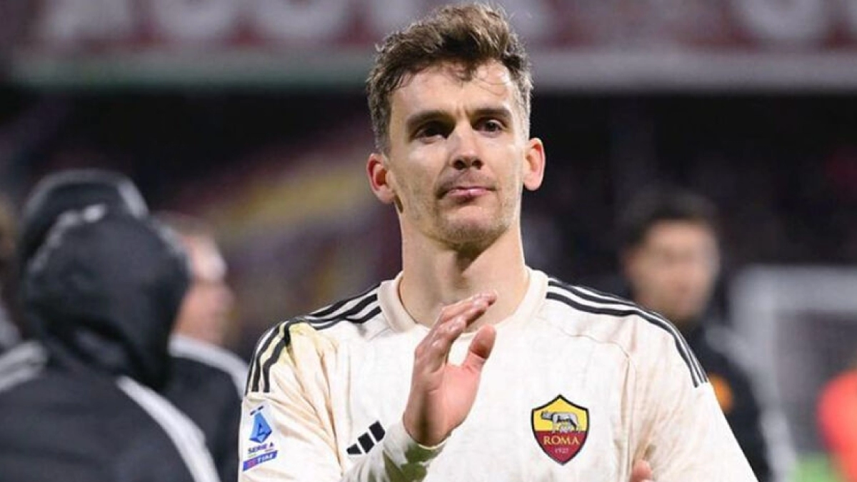 Diego Llorente, jugador del Leeds cedido en la Roma, cerca de fichar por el Betis. MARCA