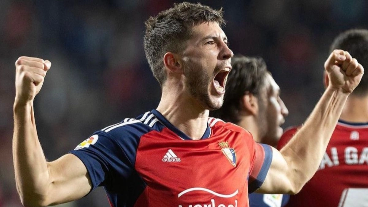 David García, central de Osasuna que podría salir del club a sus 30 años