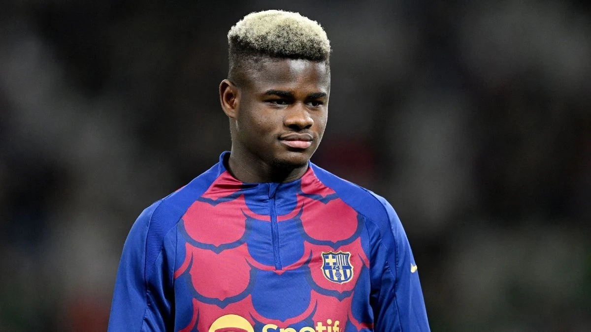 Mikayil Faye, FC Barcelona's central, is close to signing with a French club