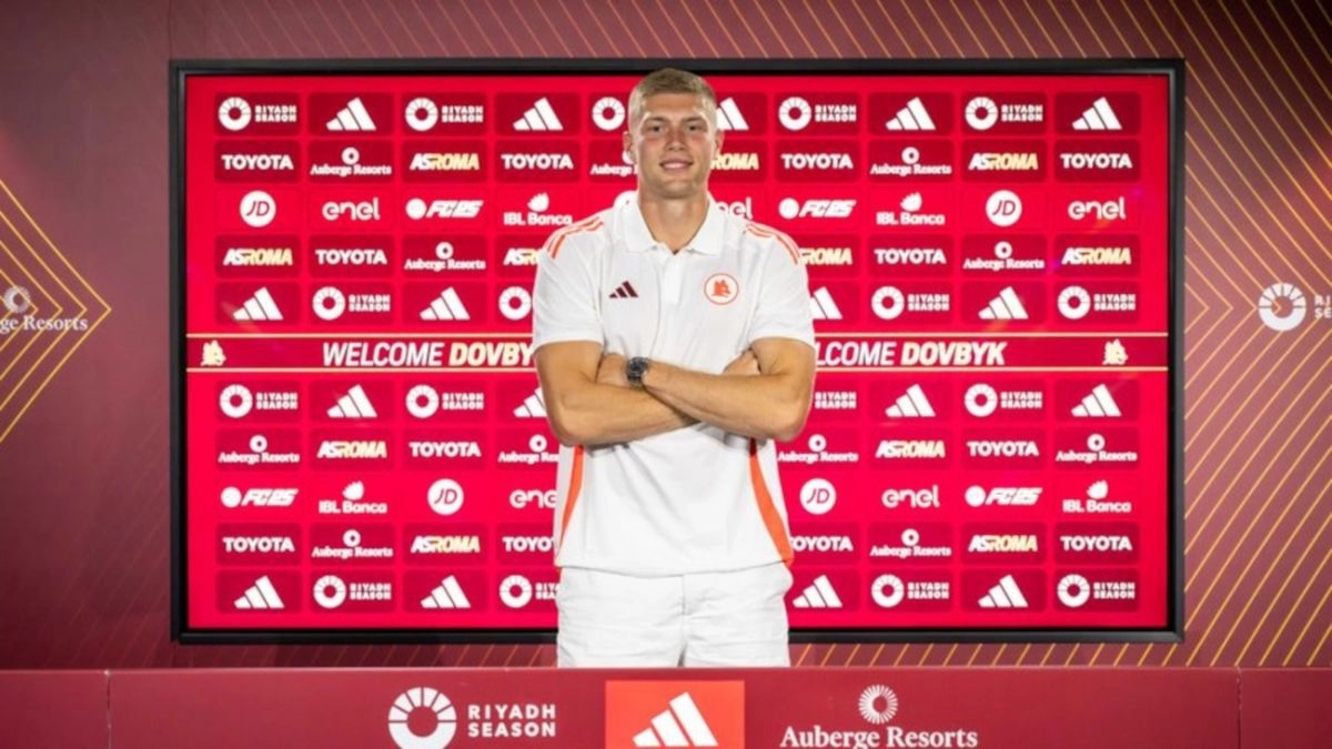 Artem Dovbyk, ex delantero del Girona que ahora pertenece a la Roma