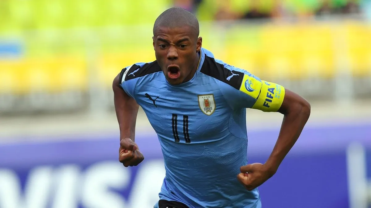 Nicolás de la Cruz, crack de Flamengo e internacional con Uruguay