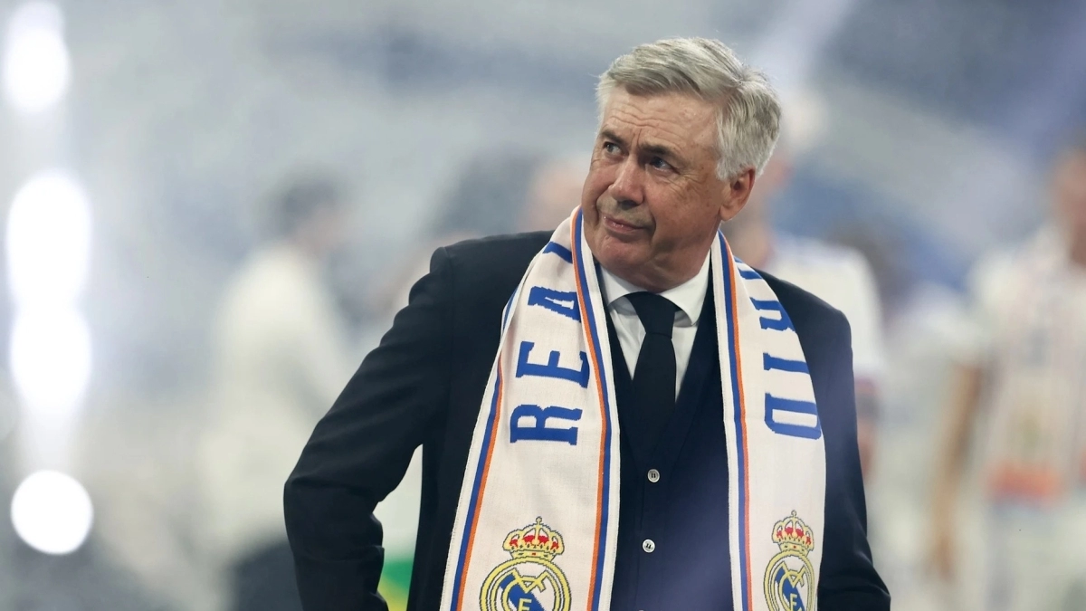 Carlo Ancelotti no quiere dejar el Real Madrid / La Razón