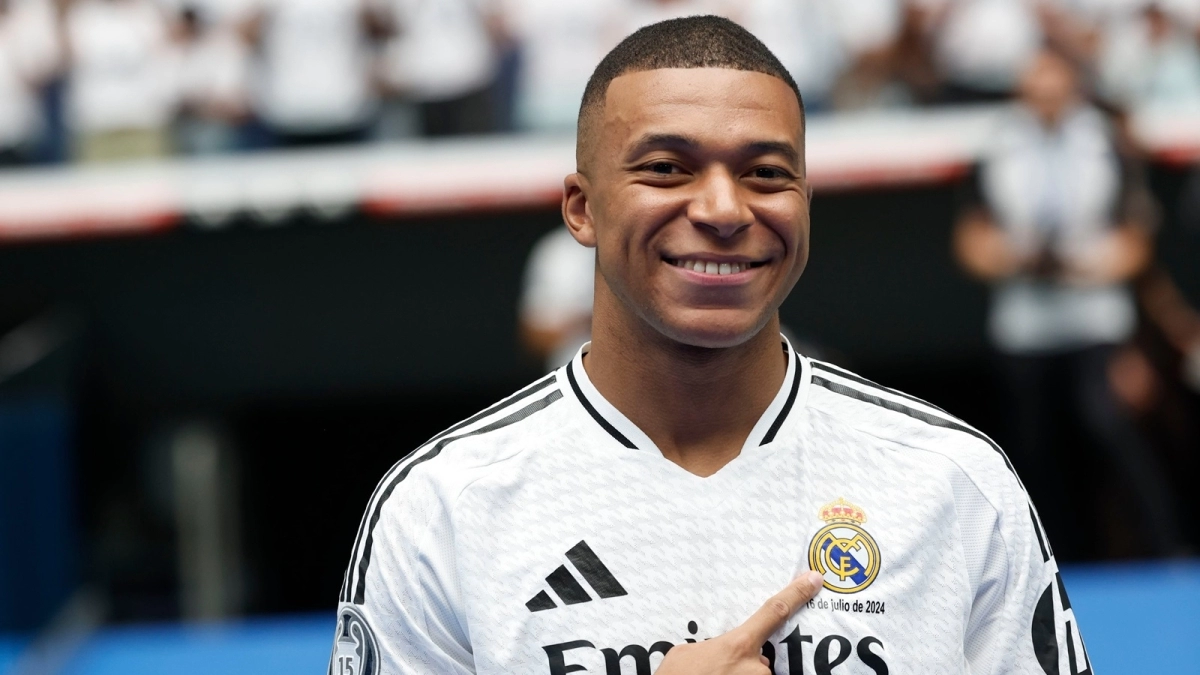 Zidane appears to help Kylian Mbappé / Cadena SER