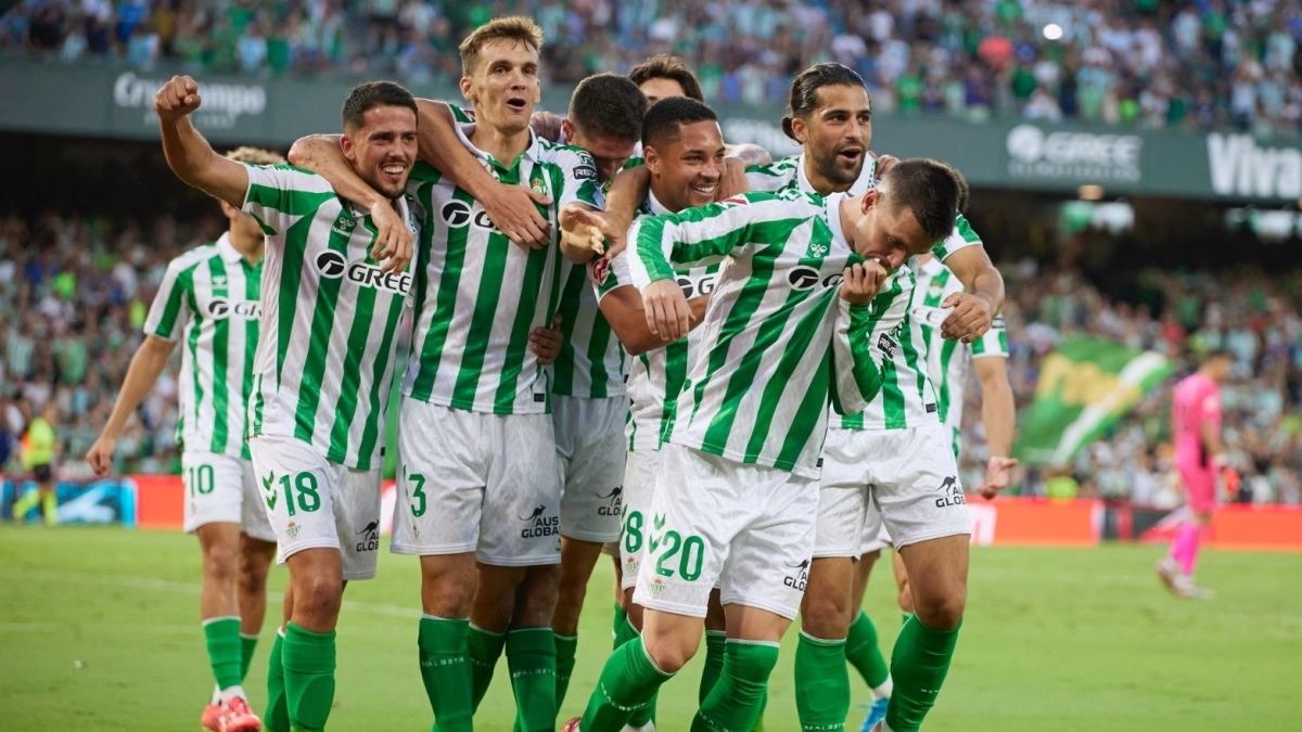 Real Betis is looking to give an exit to this player | Real Betis Balompié