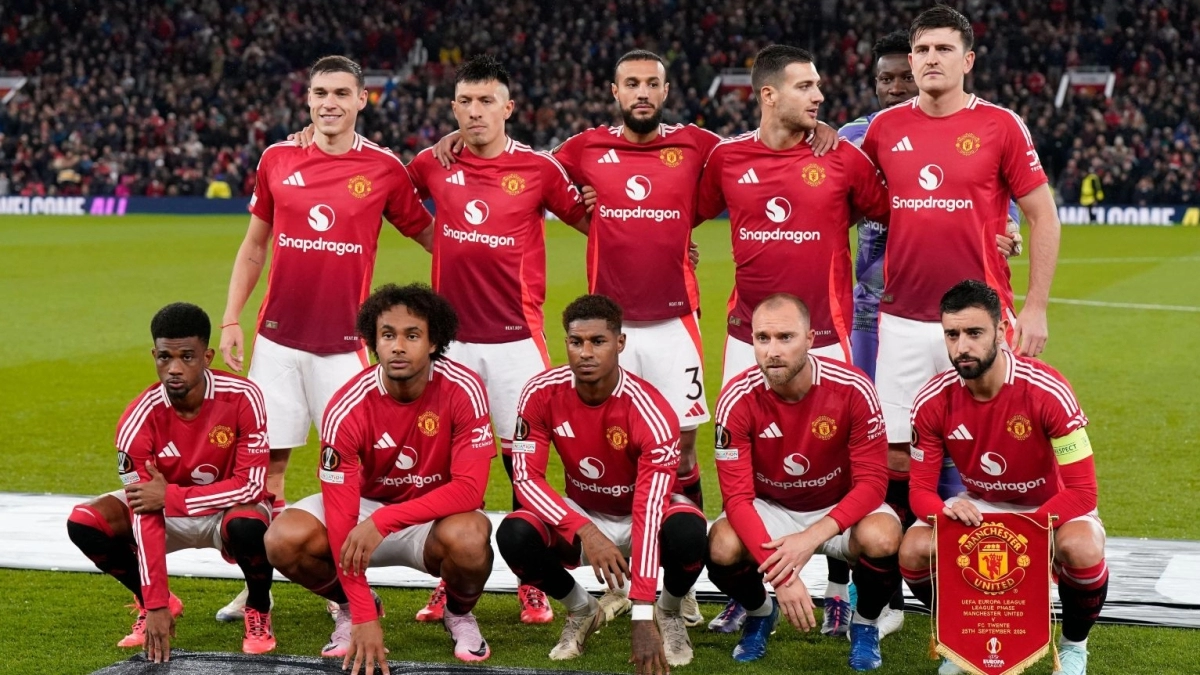 Manchester United se prepara para invertir 180 millones en tres fichajes | Football365