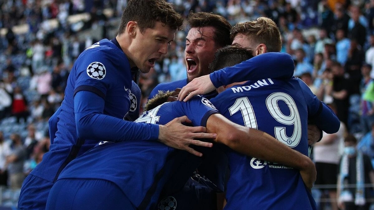 Los jugadores del Chelsea celebran un gol