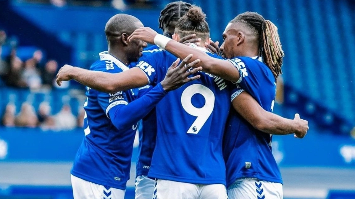 La Fiorentina y Sevilla FC pone el ojo en este jugador del Everton a coste cero | Colombia