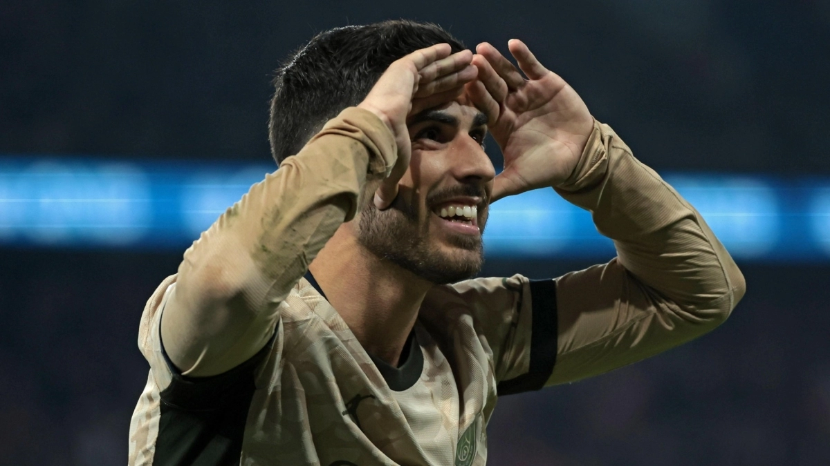 The top favorite to sign Marco Asensio before the market closes.