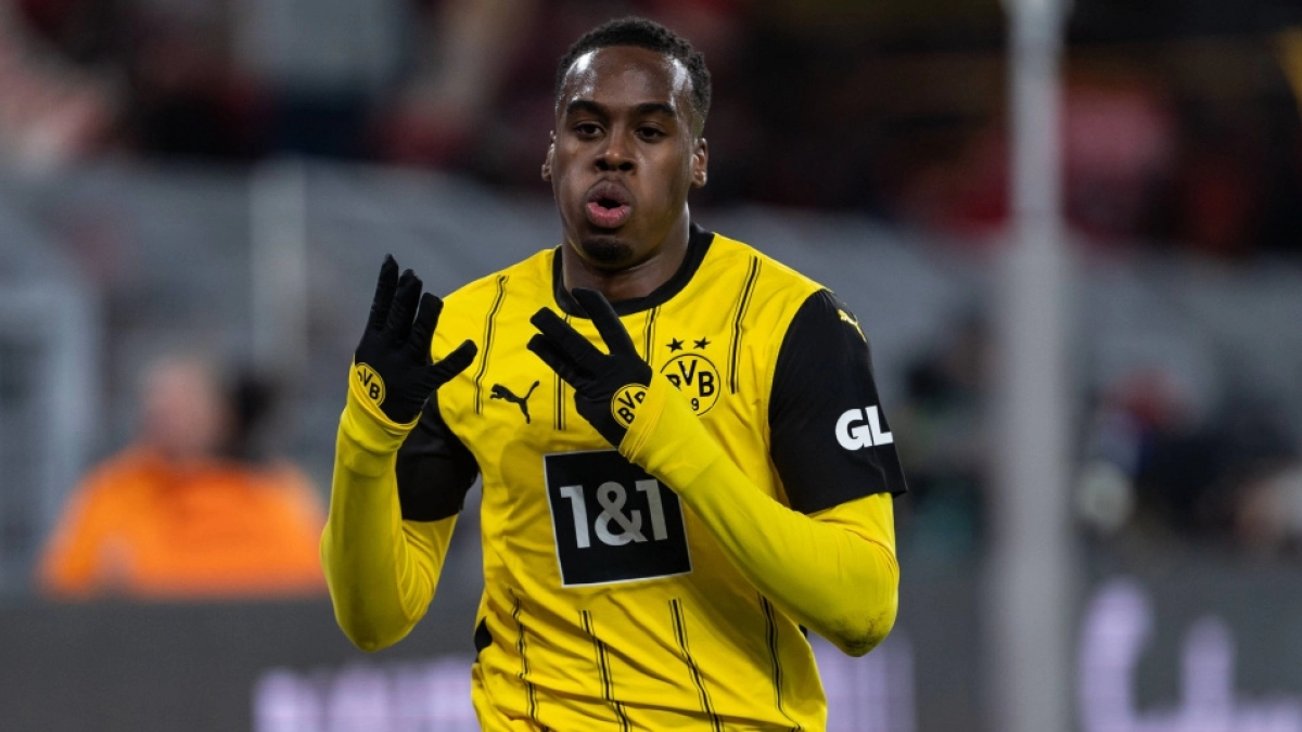 Tres gigantes europeos se interesan en el fichaje de Jamie Bynoe-Gittens | Transfermarkt