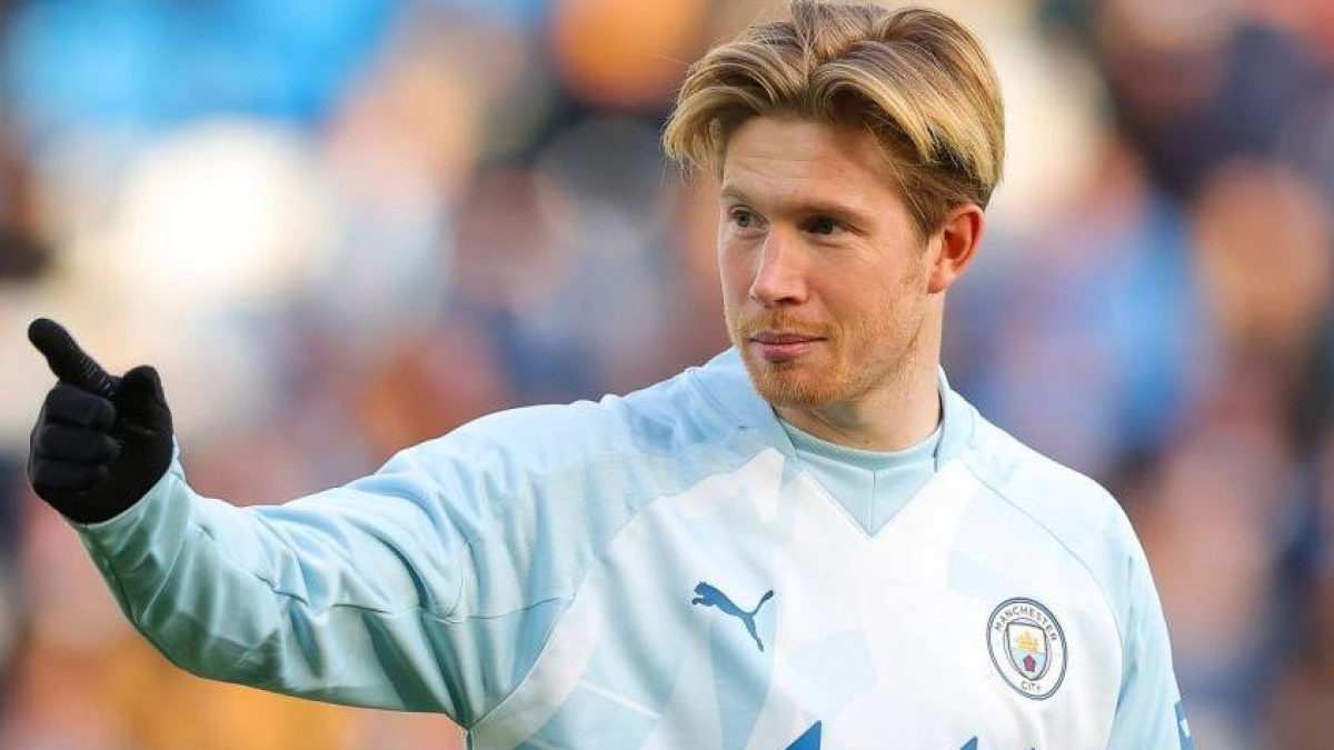 Manchester City is preparing a €110 million offer for De Bruyne's replacement | BBC