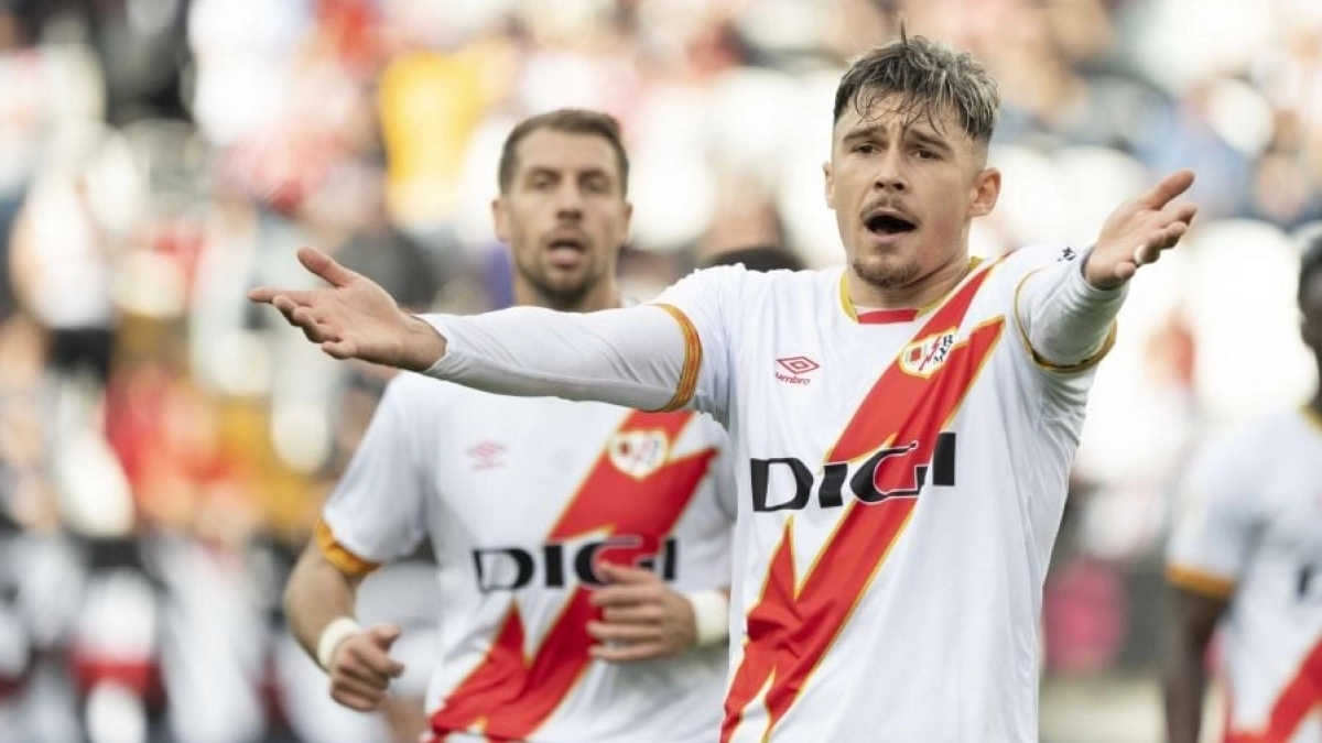 Andrei Ratiu gusta al Bayer Leverkusen / Jornada Perfecta