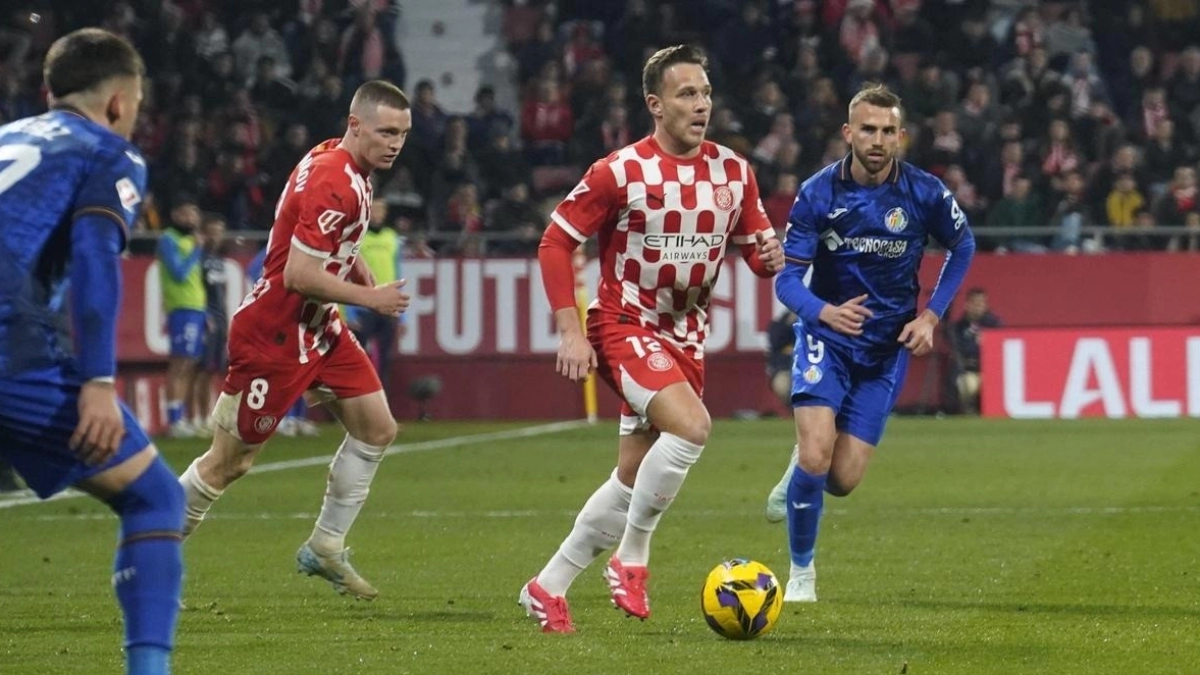 Girona is studying the signing of Arthur Melo / Diari de Girona