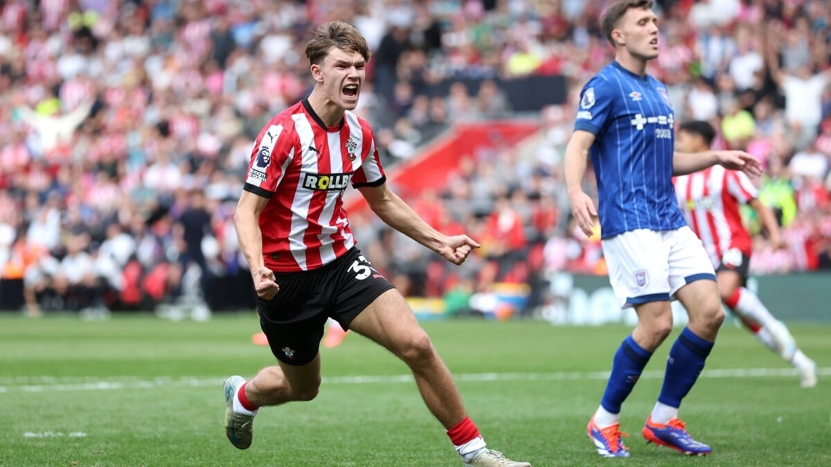 Tyler Dibling, delantero del Southampton