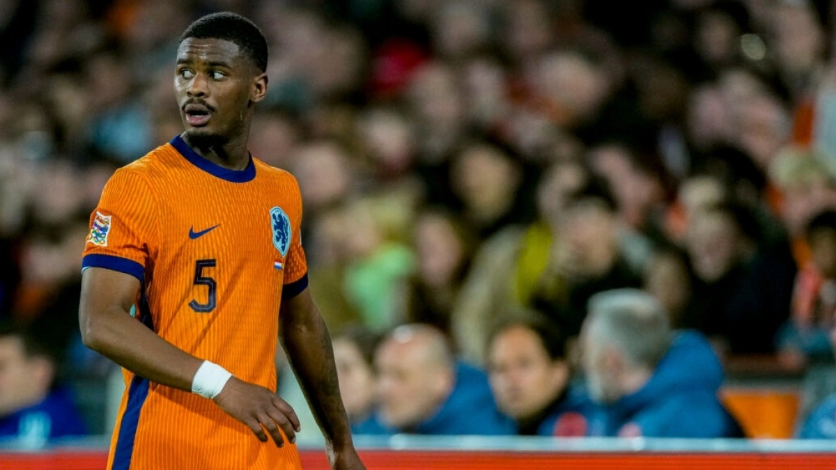 The 3 clubs fighting for Jorrel Hato's signing