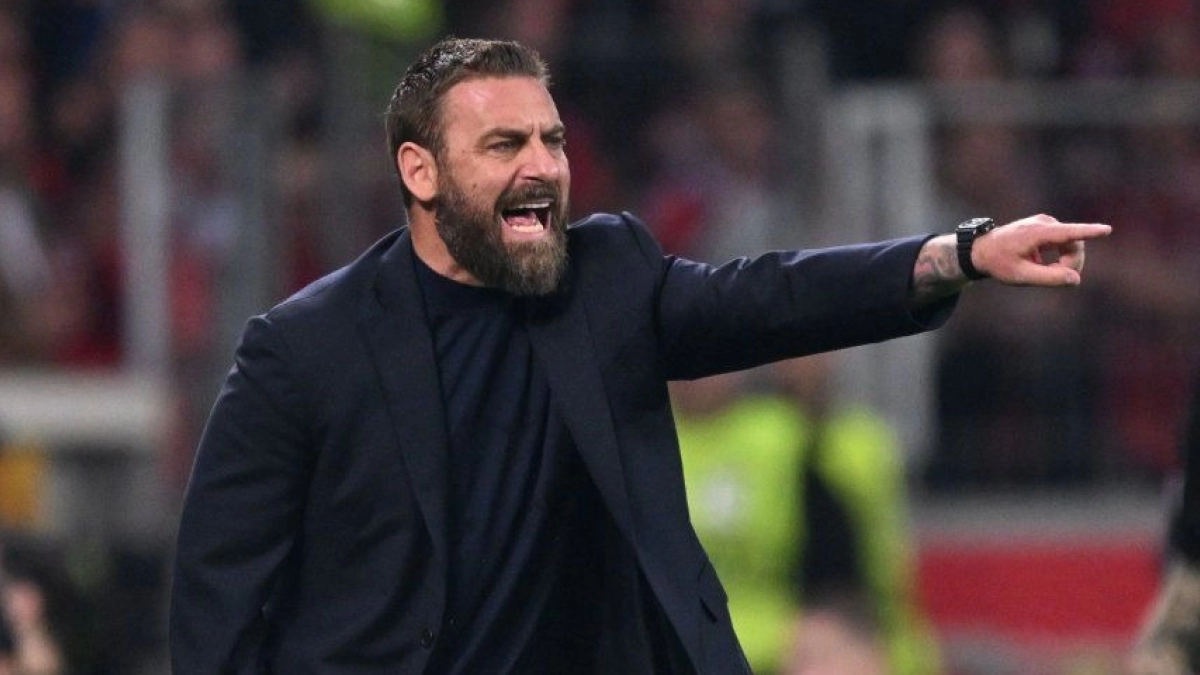De Rossi interests Wolverhampton / RPCTV
