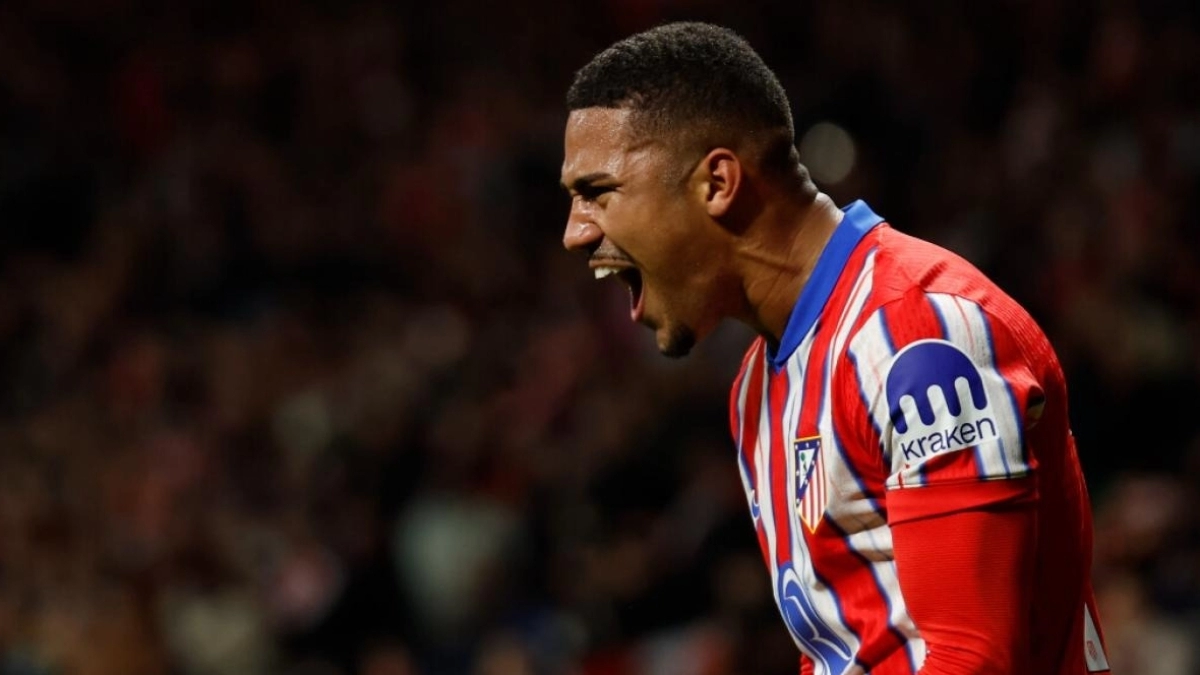 El Atlético de Madrid estudia la venta de Samu Lino / Eldesmarque