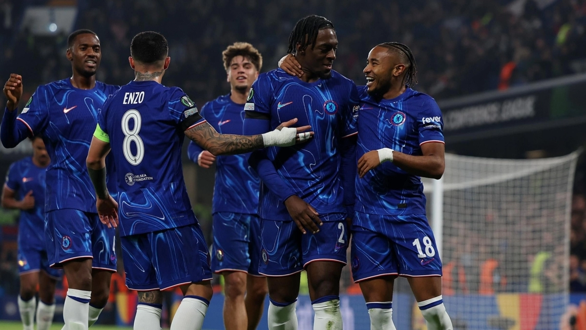Chelsea offers 60 million for this top striker | TNT Sport