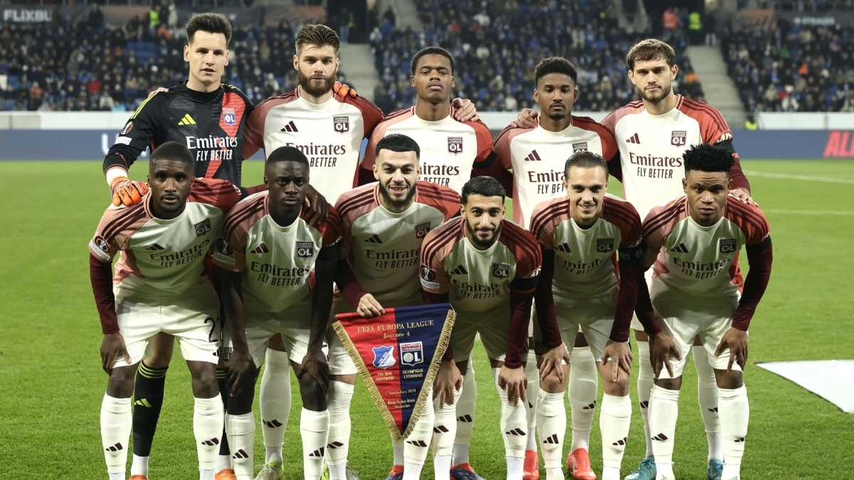 El Olympique de Lyon quiere fichar a un exjugador del Real Betis este verano | MARCA