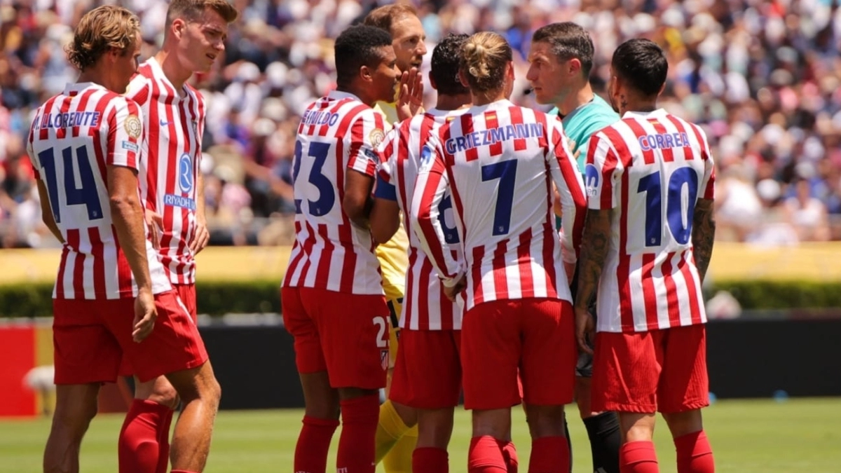 El plan B del Atlético si no consigue fichar a Robertson