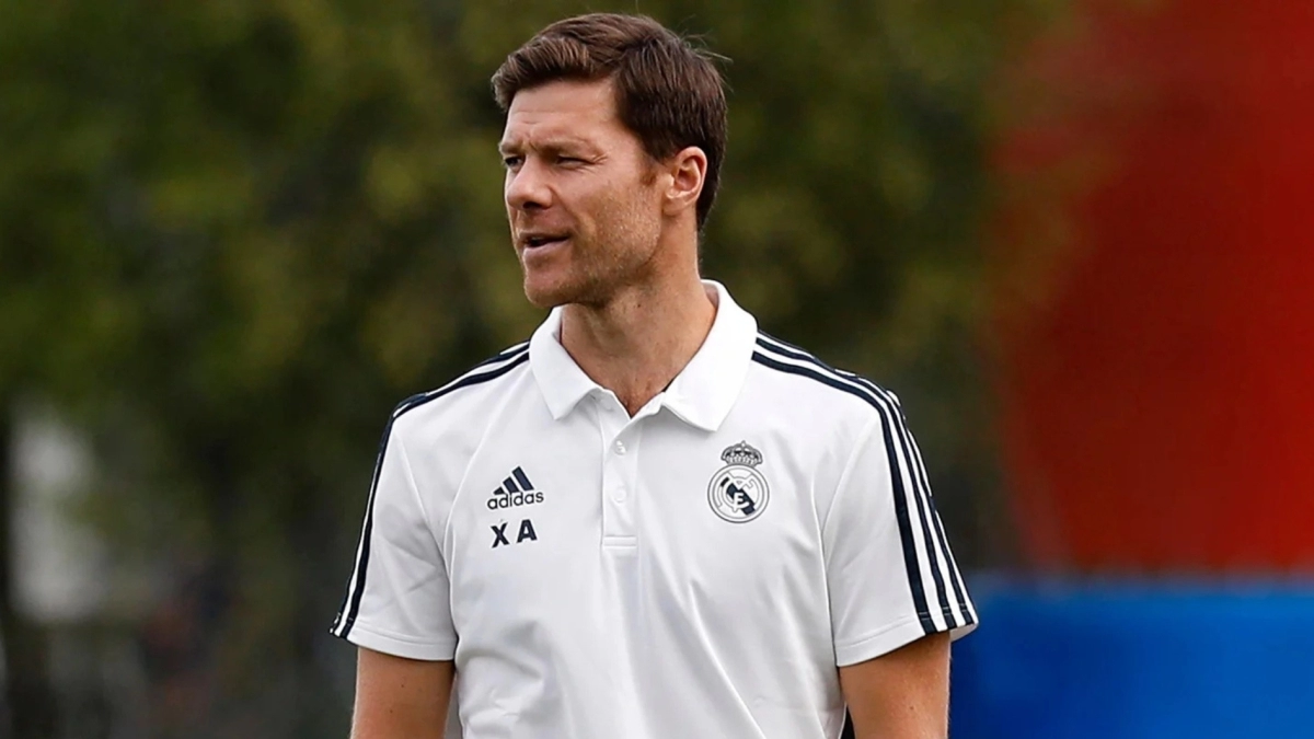 Real Madrid is interested in Loic Badé / DAZN