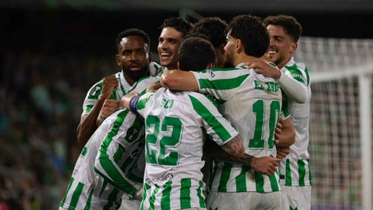 El Betis quiere suplente para Junior Firpo / Onda Cero