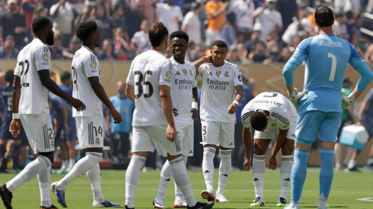 El Real Madrid se cansa de Asencio y Rodrygo / La Razón