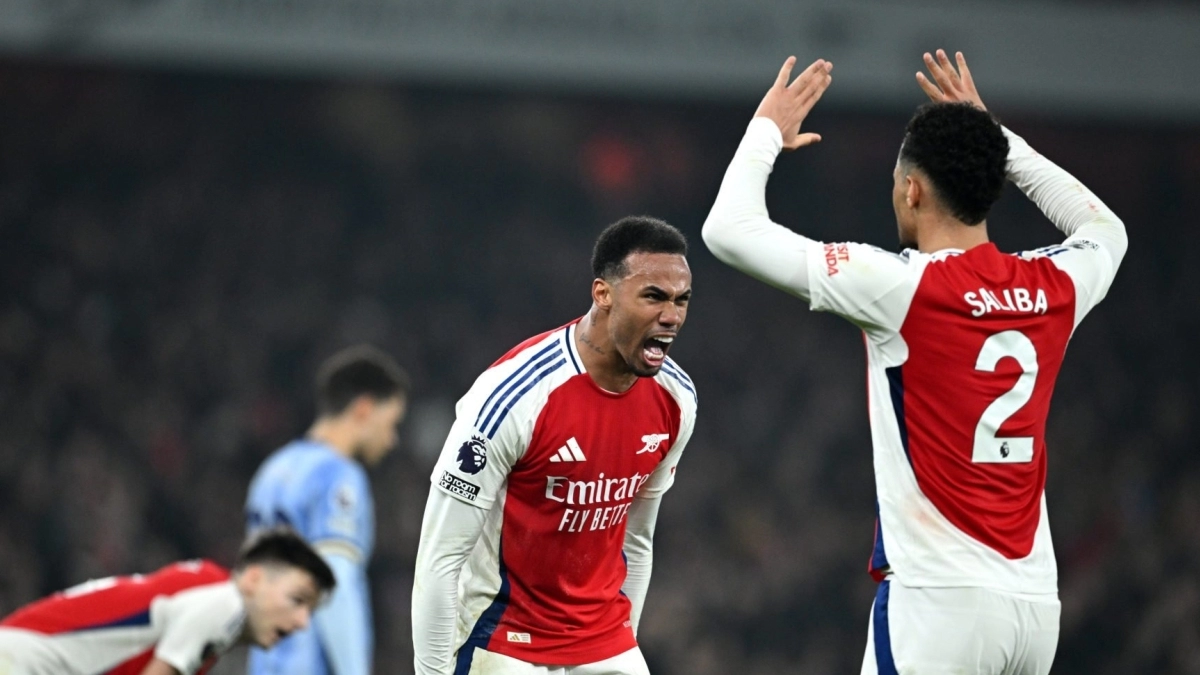 Arsenal: The wall that points directly to the Champions