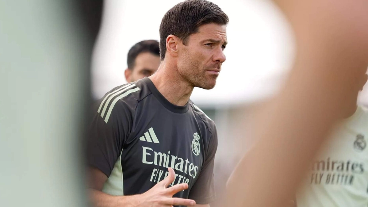 El descarte de Xabi Alonso que no quiere irse del Real Madrid