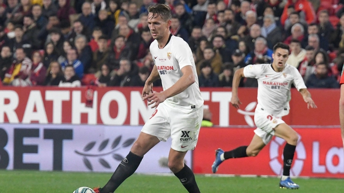 El Sevilla tantea la vuelta de De Jong / Sevillafc