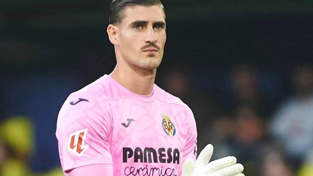 El Villarreal quiere salir de Diego Conde: Lo quiere un equipo de LaLiga