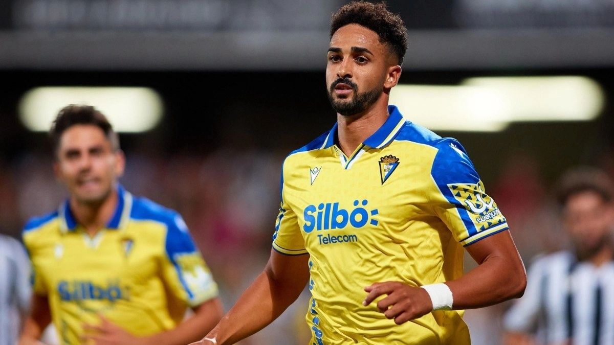 Chris Ramos, delantero del Cádiz