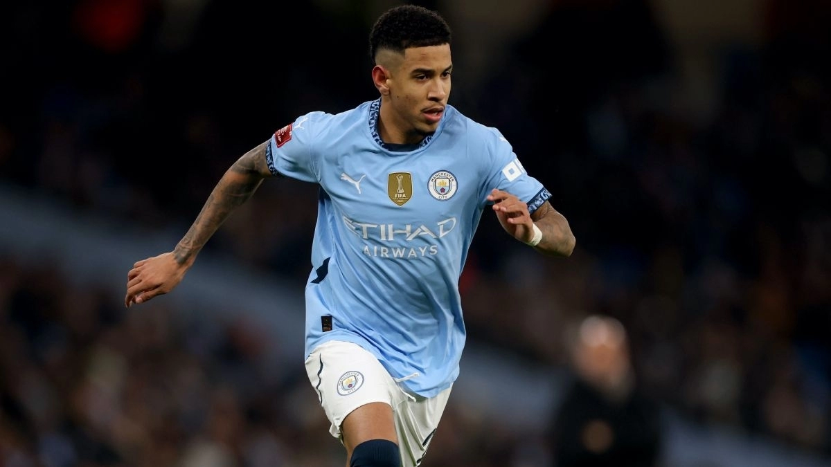 Savinho, atacante brasileño del Manchester City