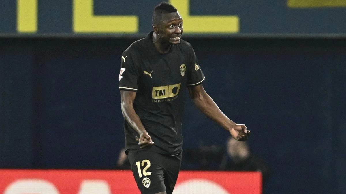 Umar Sadiq was loaned to Valencia.