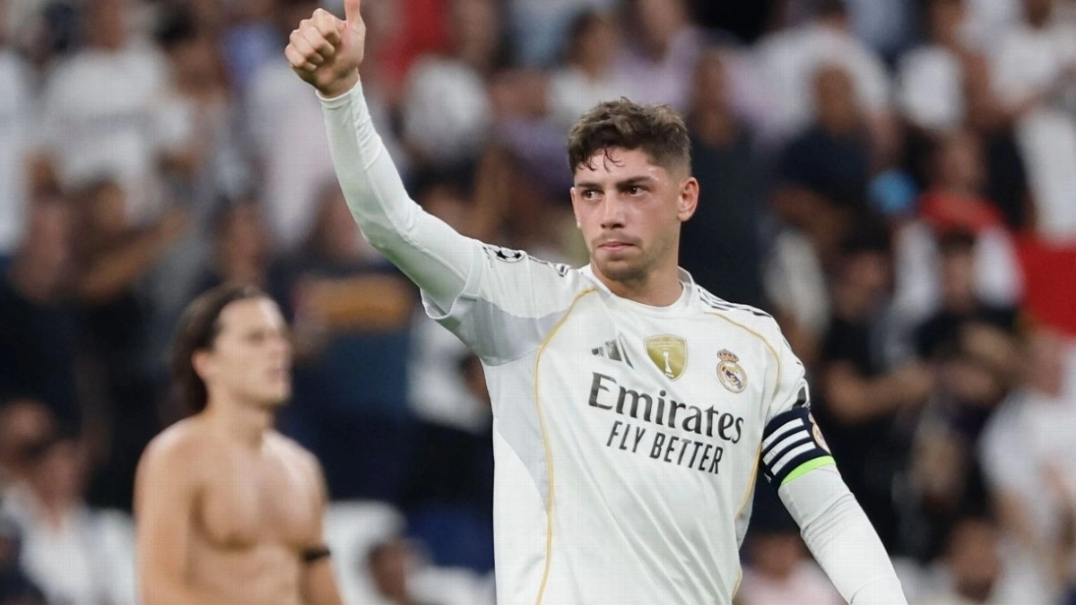 Offer of 100 million for Federico Valverde.