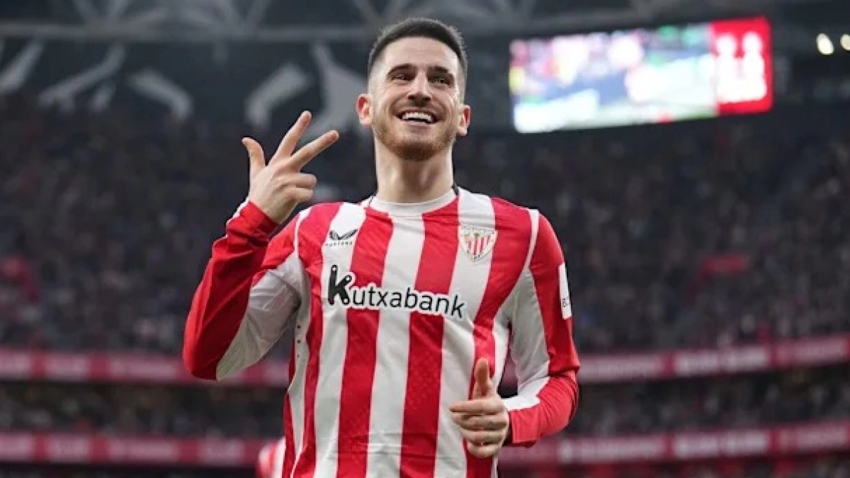 The 4 Premier League clubs that want to sign Oihan Sancet