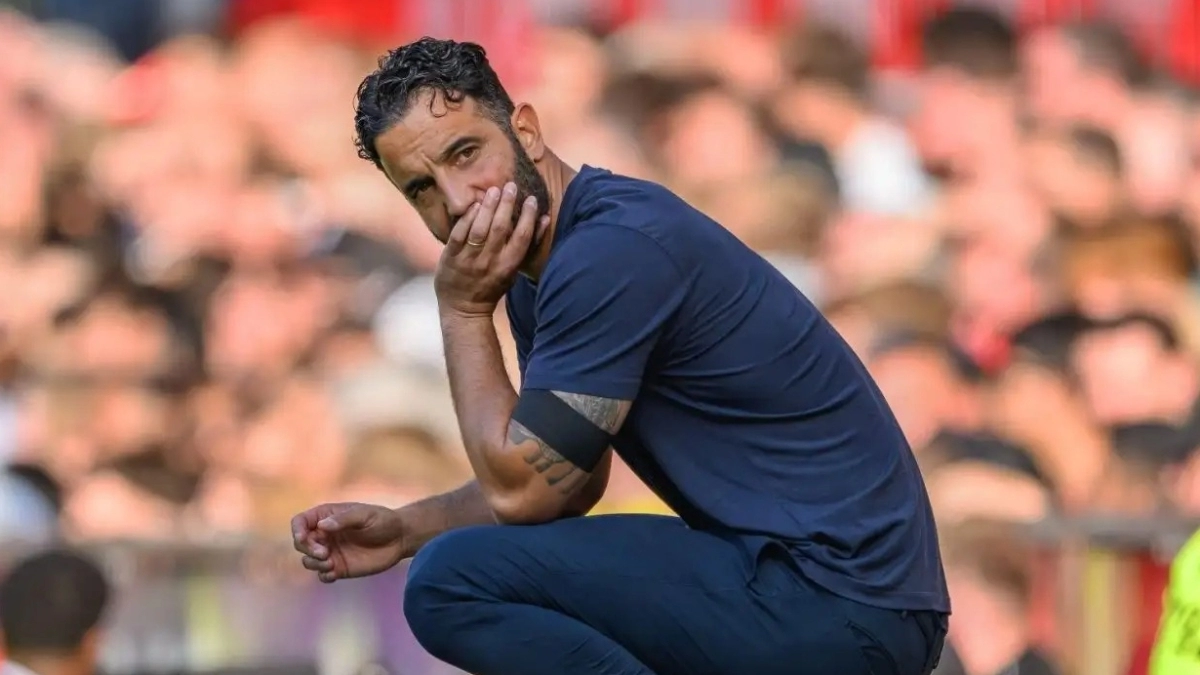 Manchester United will sign a new goalkeeper in January.