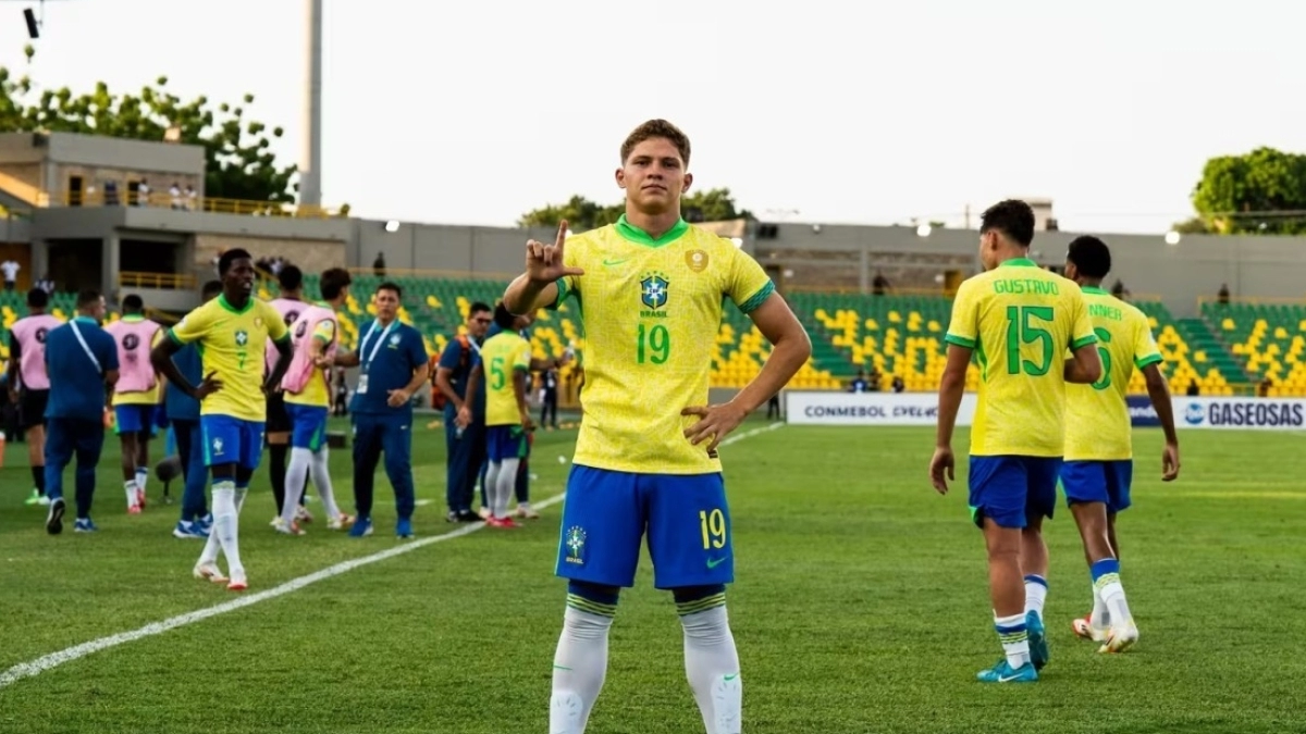 El Manchester United tiene en la mira a la nueva joya brasileña