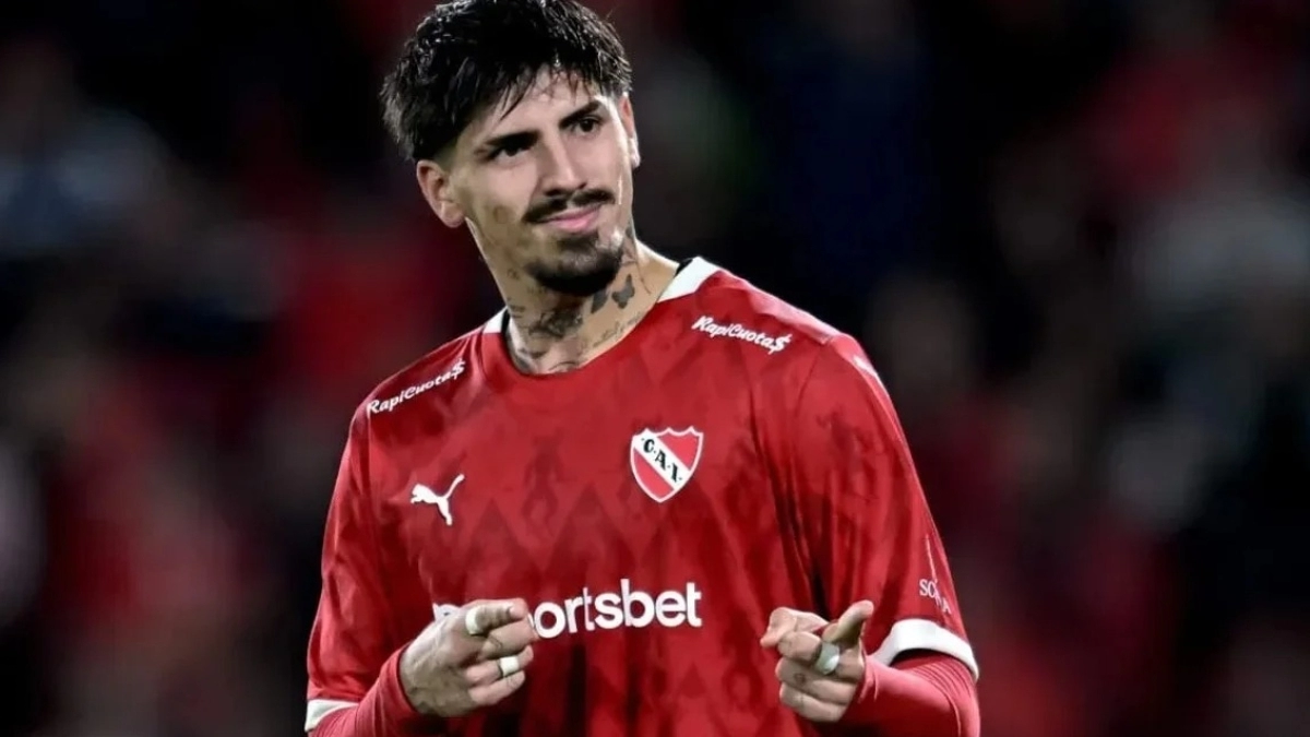 Atlético de Madrid is aiming to sign Kevin Lomónaco to strengthen their defense.