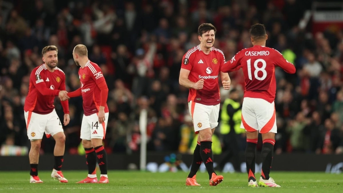 Los jugadores del Manchester United celebran un gol