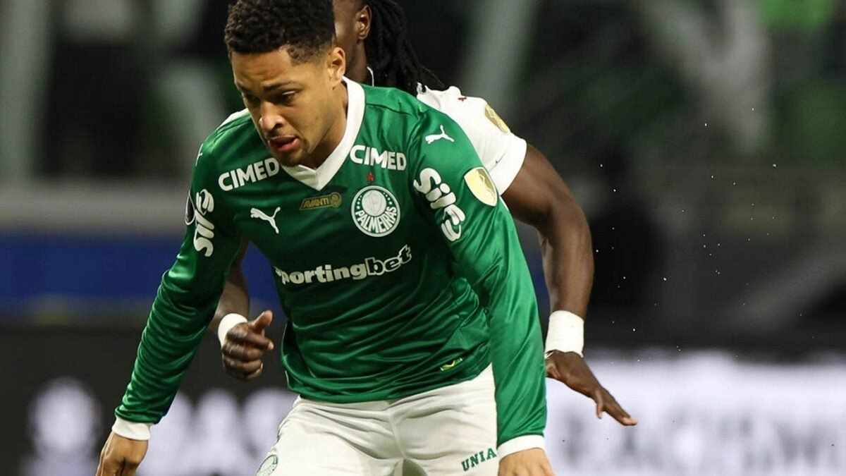 Vitor Roque, delantero de Palmeiras