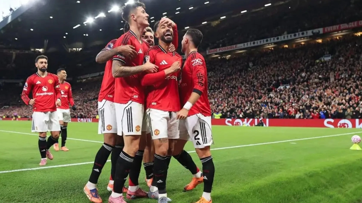 El Manchester United va por un fichaje de 65 millones para su ataque