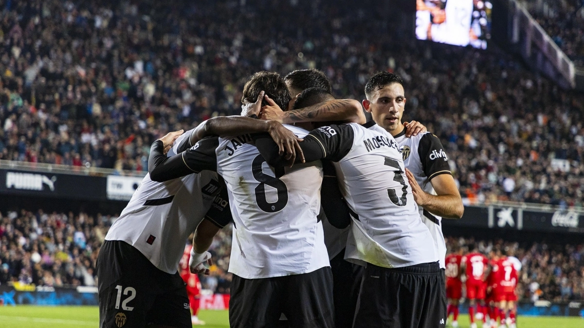 <p>Martín Satriano, new target for Valencia's forward line / Valenciacf.com</p>